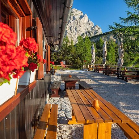 Postarski Dom On Vrsic Kranjska Gora Eksteriør bilde