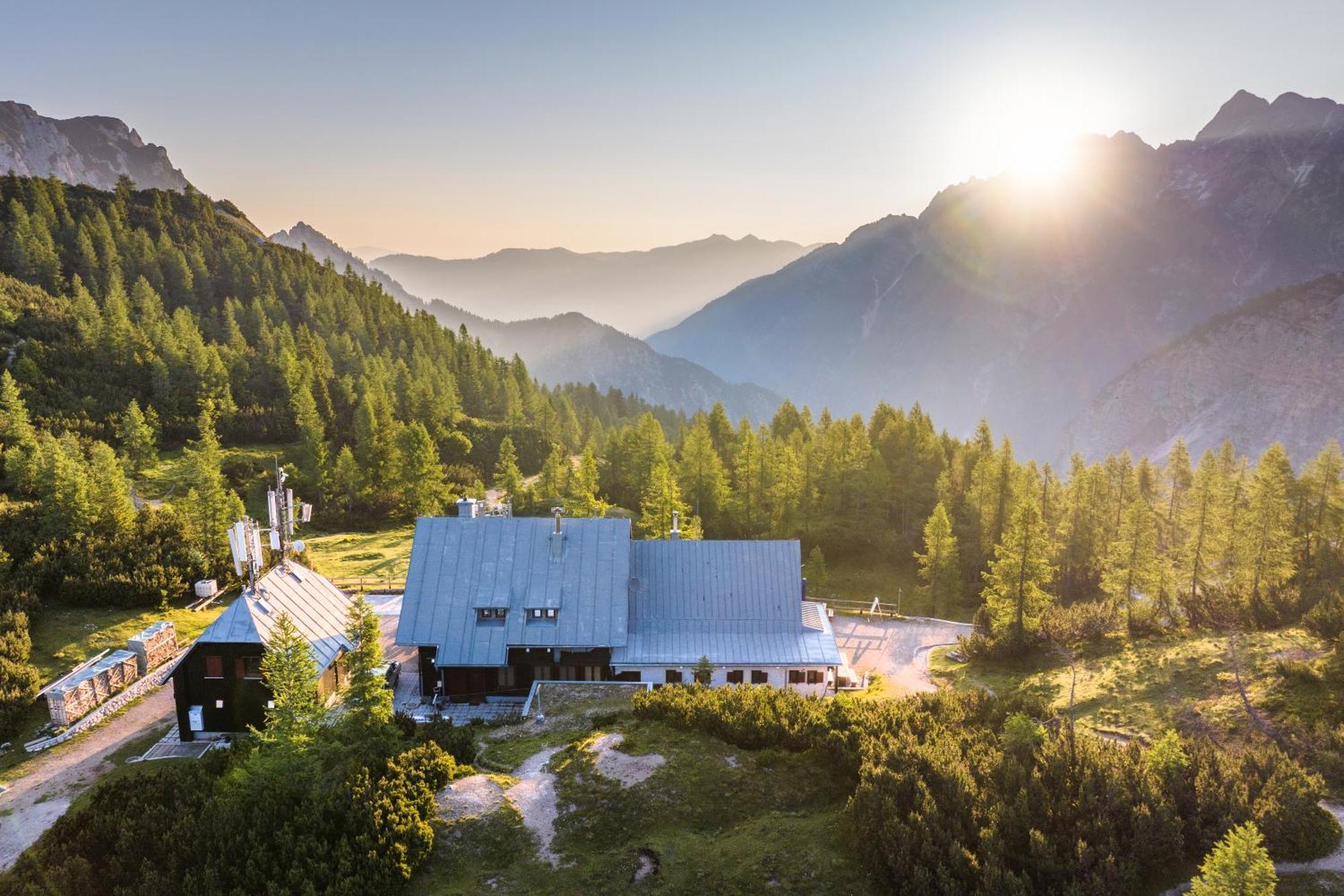Postarski Dom On Vrsic Kranjska Gora Eksteriør bilde