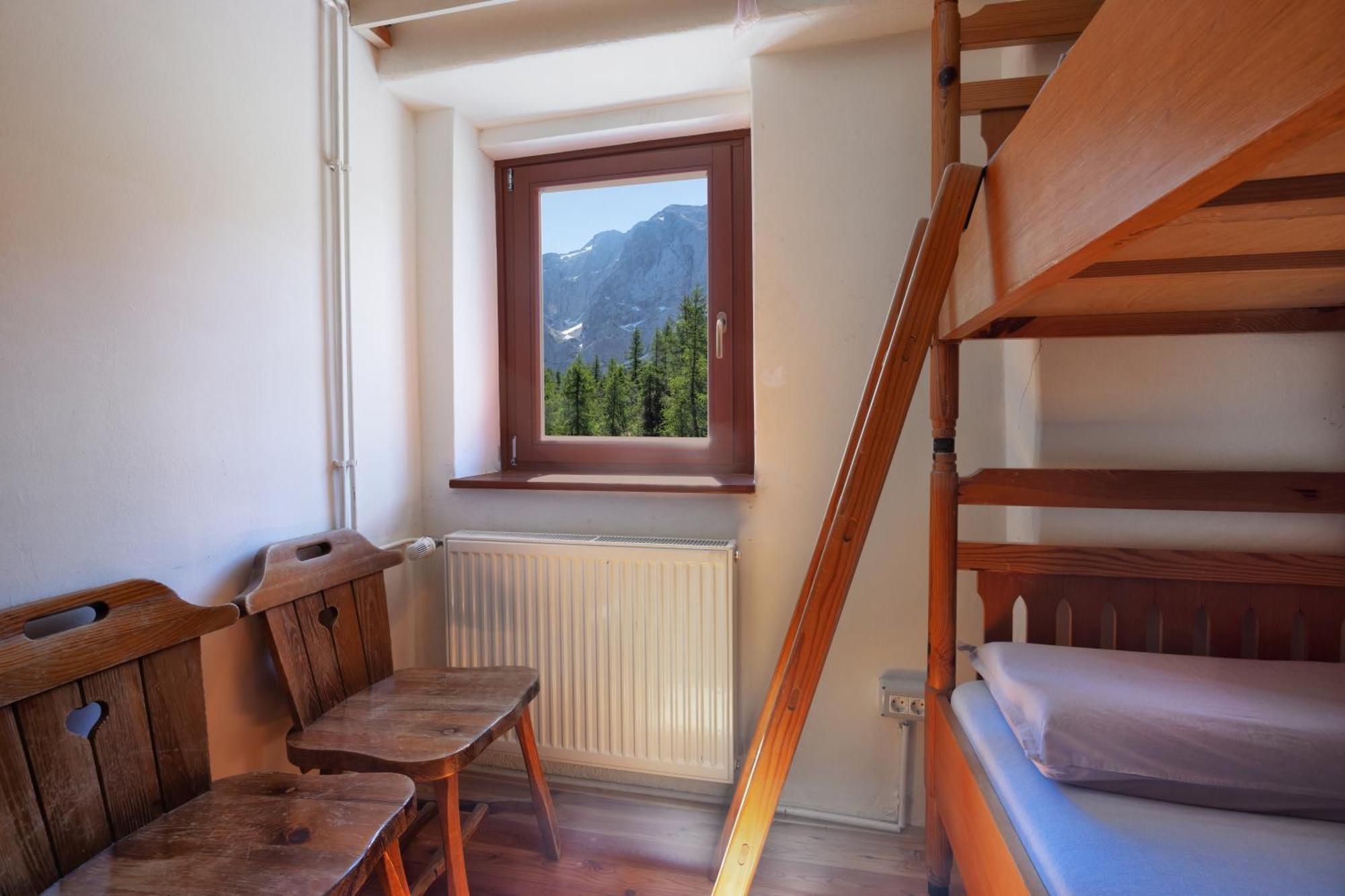 Postarski Dom On Vrsic Kranjska Gora Eksteriør bilde
